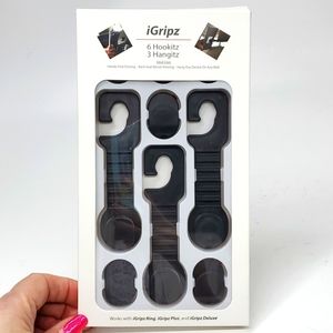 IGripz 6 Hookits and 3 Hangitz Accessory Kit NIB
